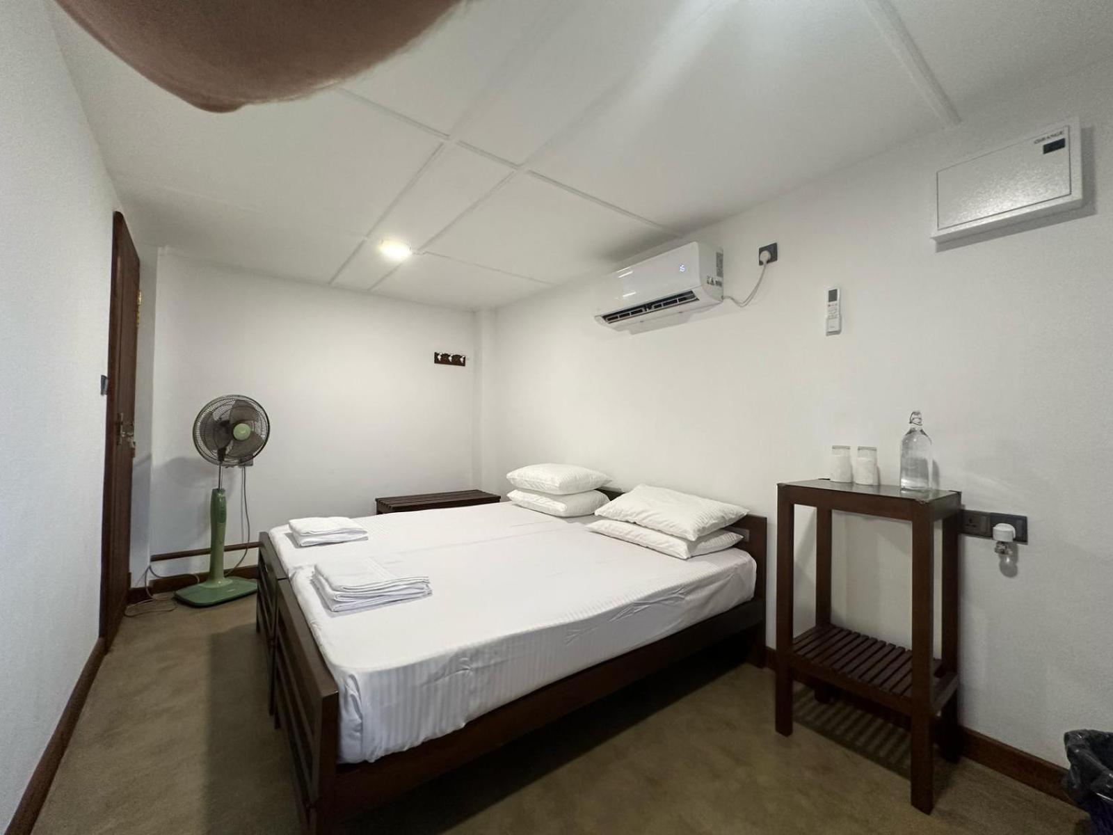 Hamilton House Hotell Negombo Eksteriør bilde